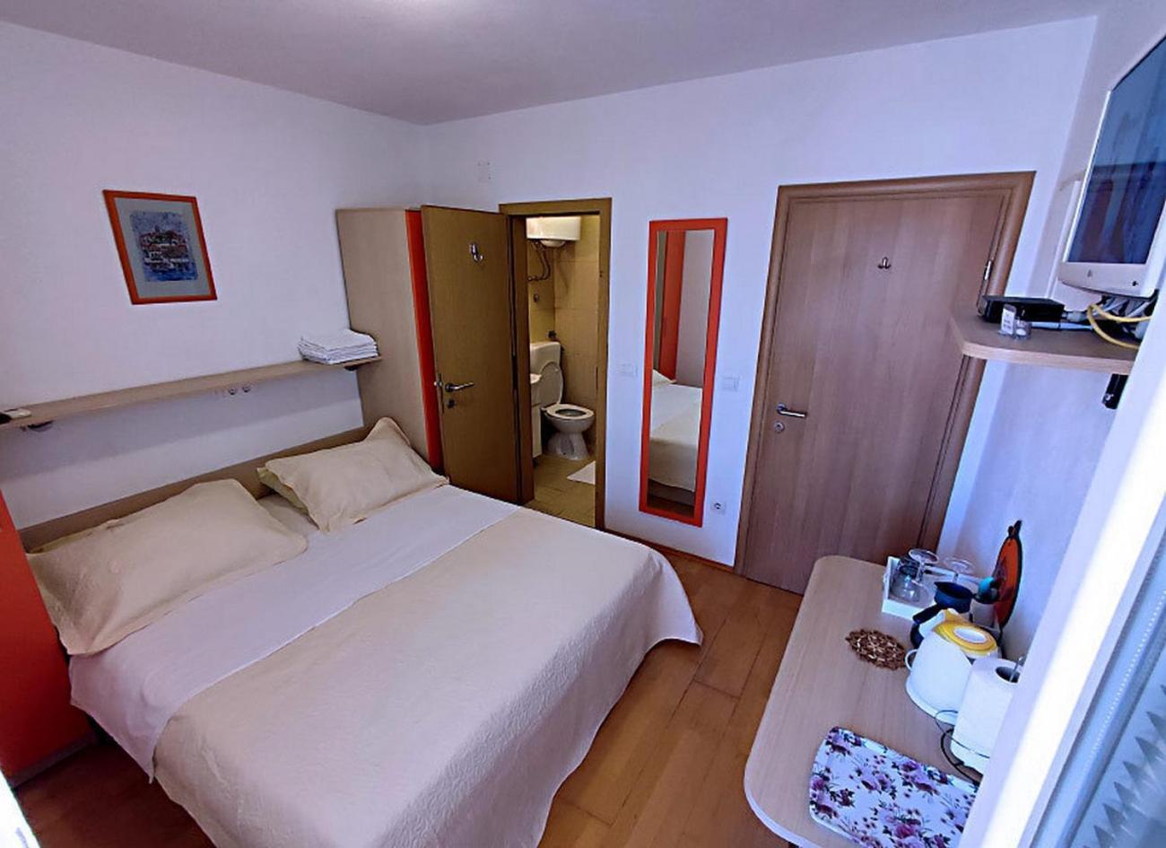 Apartments And Rooms By The Sea Tucepi, Makarska - 6058 Номер фото